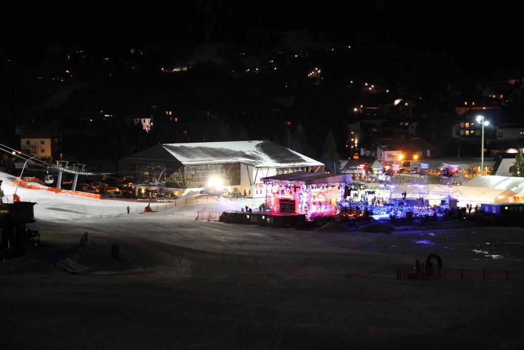 Hotel Pension Hubertushof Beim Roemerbad Bad Kleinkirchheim Zewnętrze zdjęcie